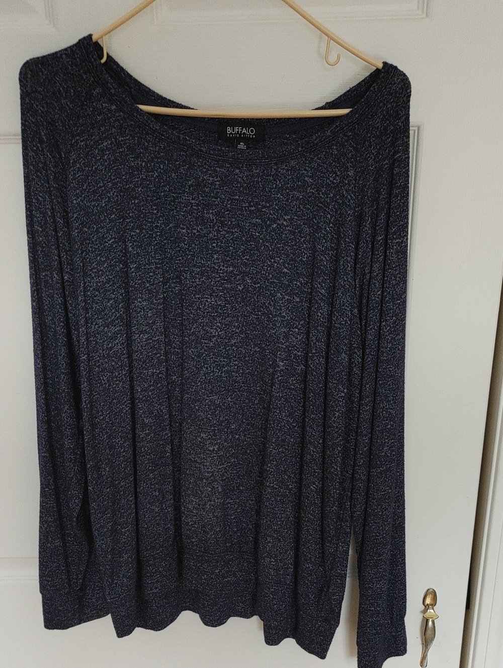 Buffalo David Bitton Long Sleeve Scoop Neck Top in Heather Navy and Black